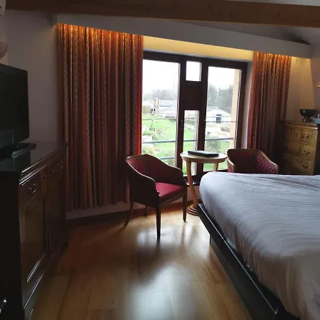 La Roseraie. Gaume-ardenne-lacuisine Sur Semois. 4* Florenville